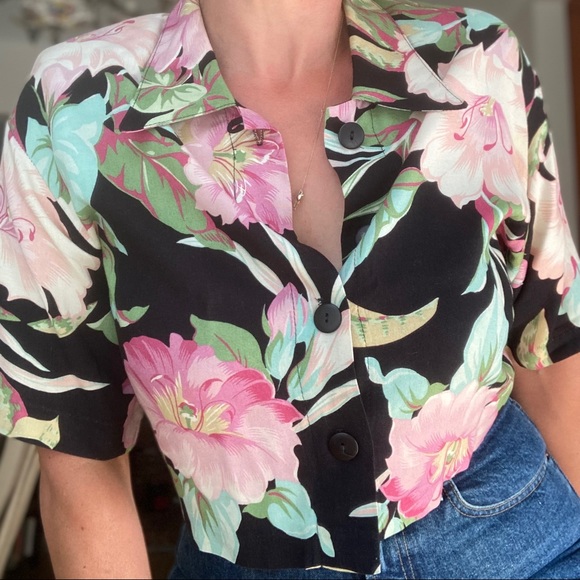 Afro Tropical Flowers Raglan Cropped T shirt Green Version LT18